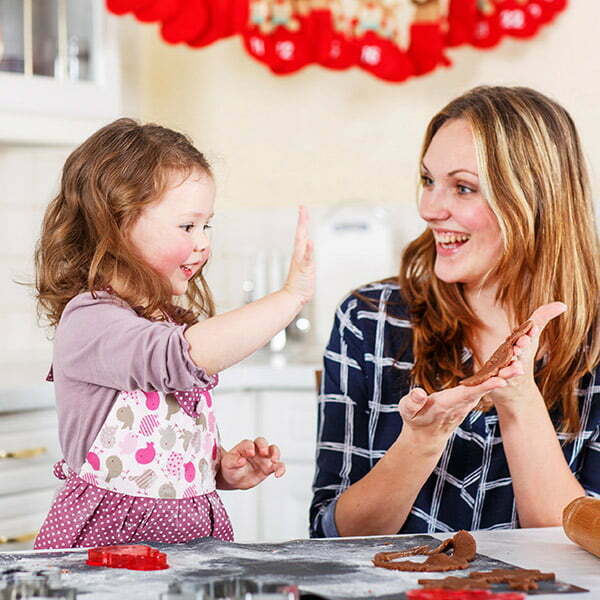 baking-with-kids